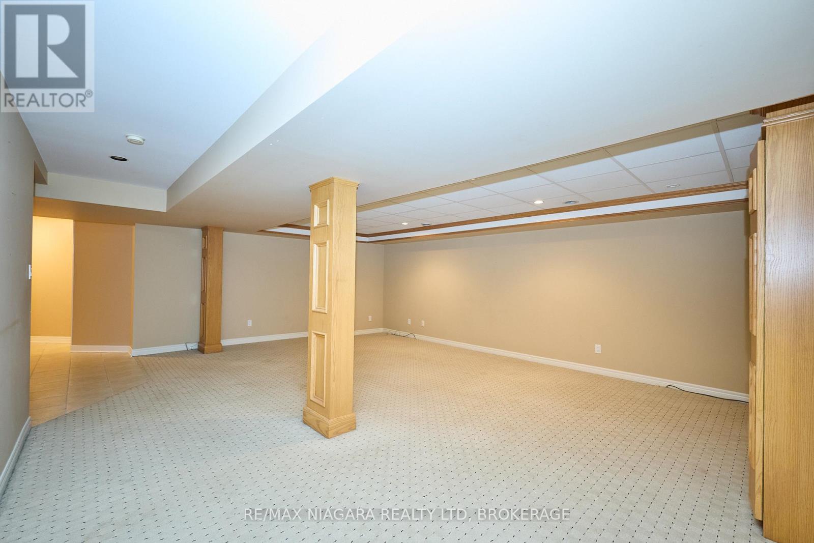 1 Breckenridge Boulevard, St. Catharines (Grapeview), Ontario  L2W 1A7 - Photo 39 - X12437589