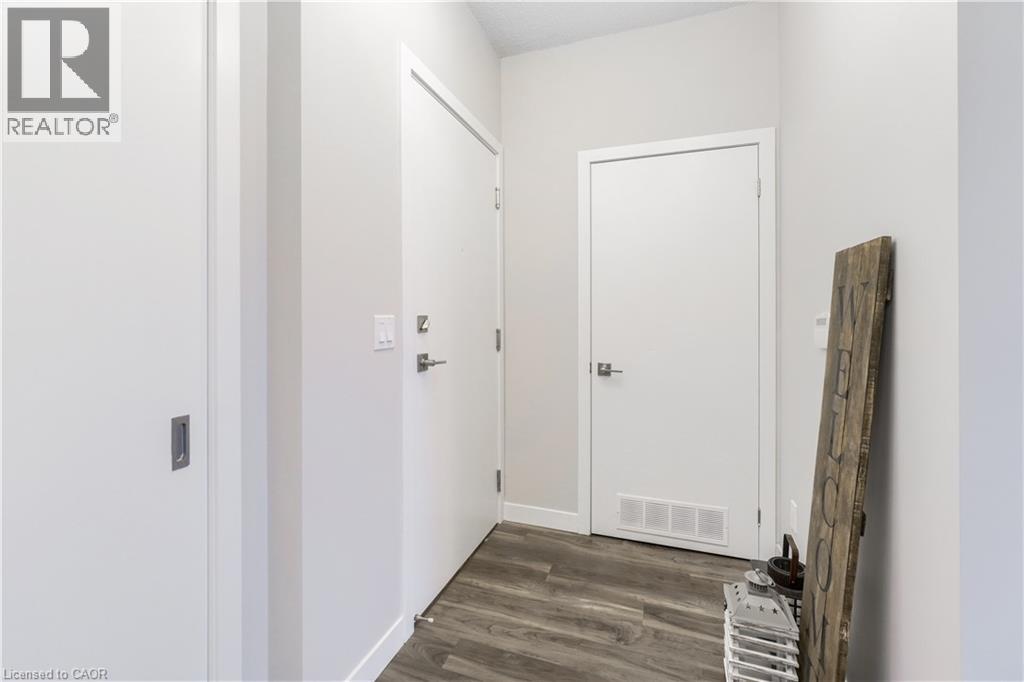 2081 Fairview Street Unit# 713, Burlington, Ontario  L7R 0E5 - Photo 3 - 40775222