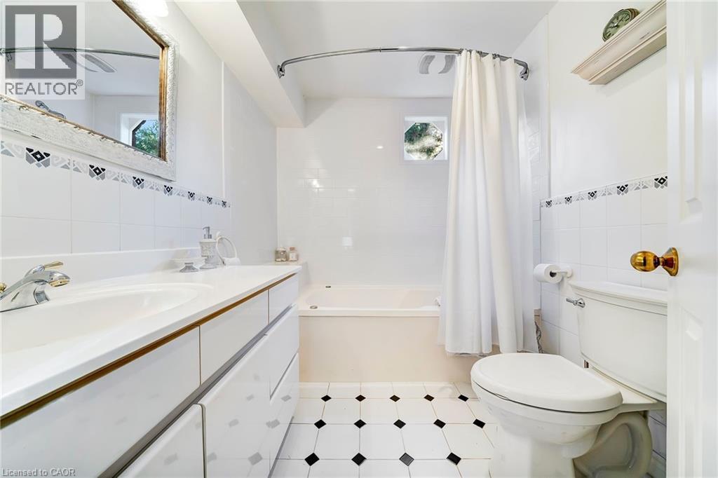 2305 Cheverie Street, Oakville, Ontario  L6J 6C5 - Photo 23 - 40775143
