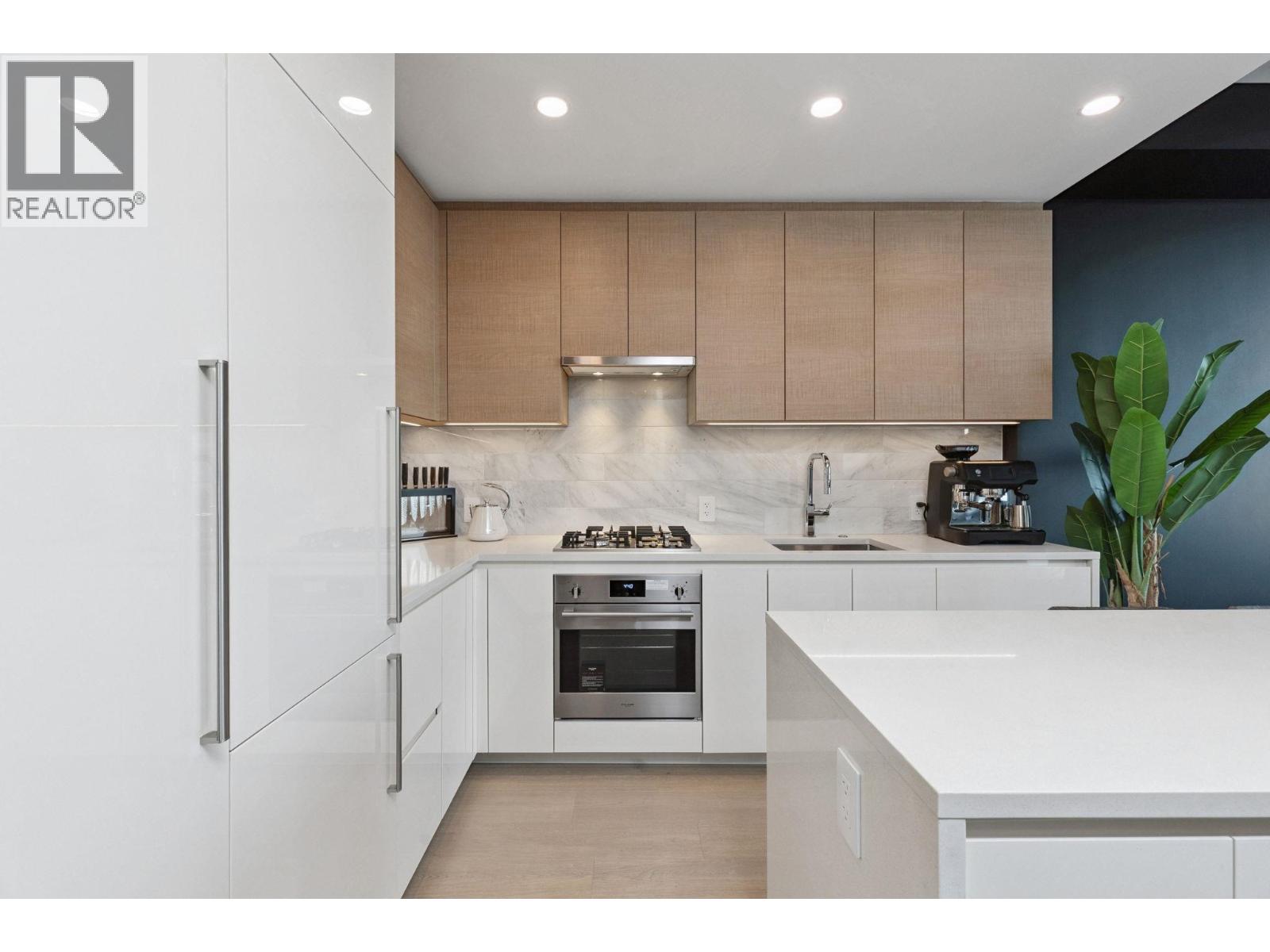 5906 2108 Gilmore Avenue, Burnaby, British Columbia  V5C 0N8 - Photo 10 - R3053807