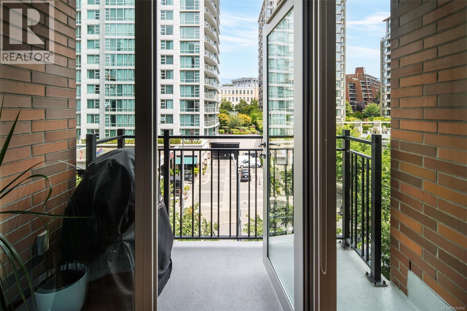 Lorem Ipsum Dolor Si, Victoria, British Columbia  V8W  - Photo 5 - DEMO28935497