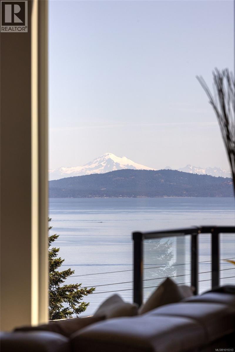 928 Claremont Ave, Saanich, British Columbia  V8Y 1K3 - Photo 13 - 1015313