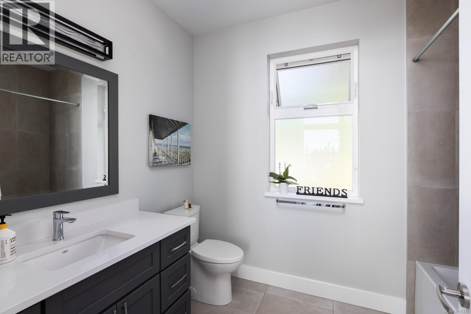 928 Claremont Ave, Saanich, British Columbia  V8Y 1K3 - Photo 40 - 1015313