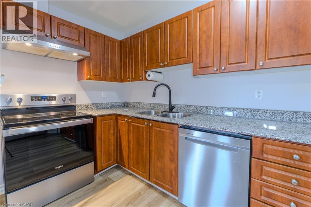 135 James Street S Unit# 1109, Hamilton, Ontario  L8P 2Z6 - Photo 1 - 40774010