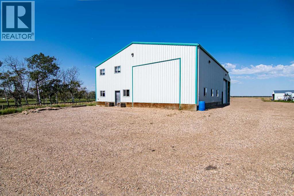 20076 Township Road 370, Rural Stettler No. 6, Alberta  T0J 1K0 - Photo 8 - A2251928