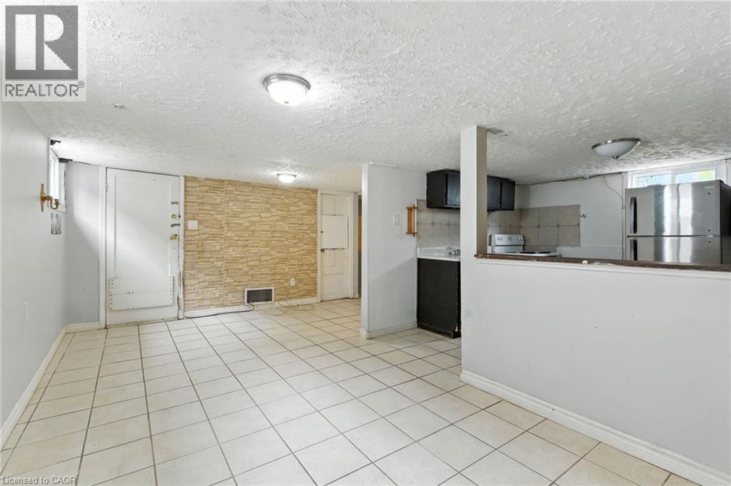 6044 Grey Avenue, Niagara Falls, Ontario  L2G 4B4 - Photo 13 - 40774960