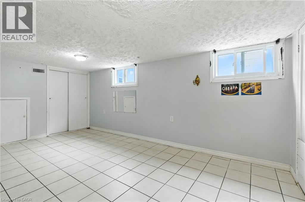 6044 Grey Avenue, Niagara Falls, Ontario  L2G 4B4 - Photo 12 - 40774960