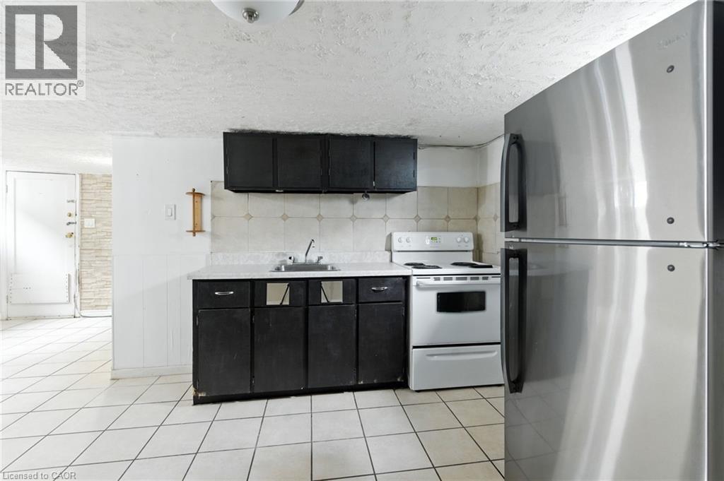 6044 Grey Avenue, Niagara Falls, Ontario  L2G 4B4 - Photo 15 - 40774960