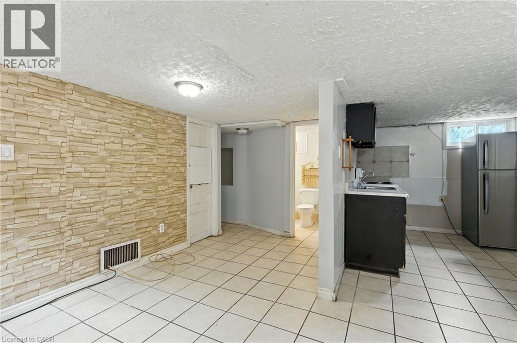 6044 Grey Avenue, Niagara Falls, Ontario  L2G 4B4 - Photo 17 - 40774960