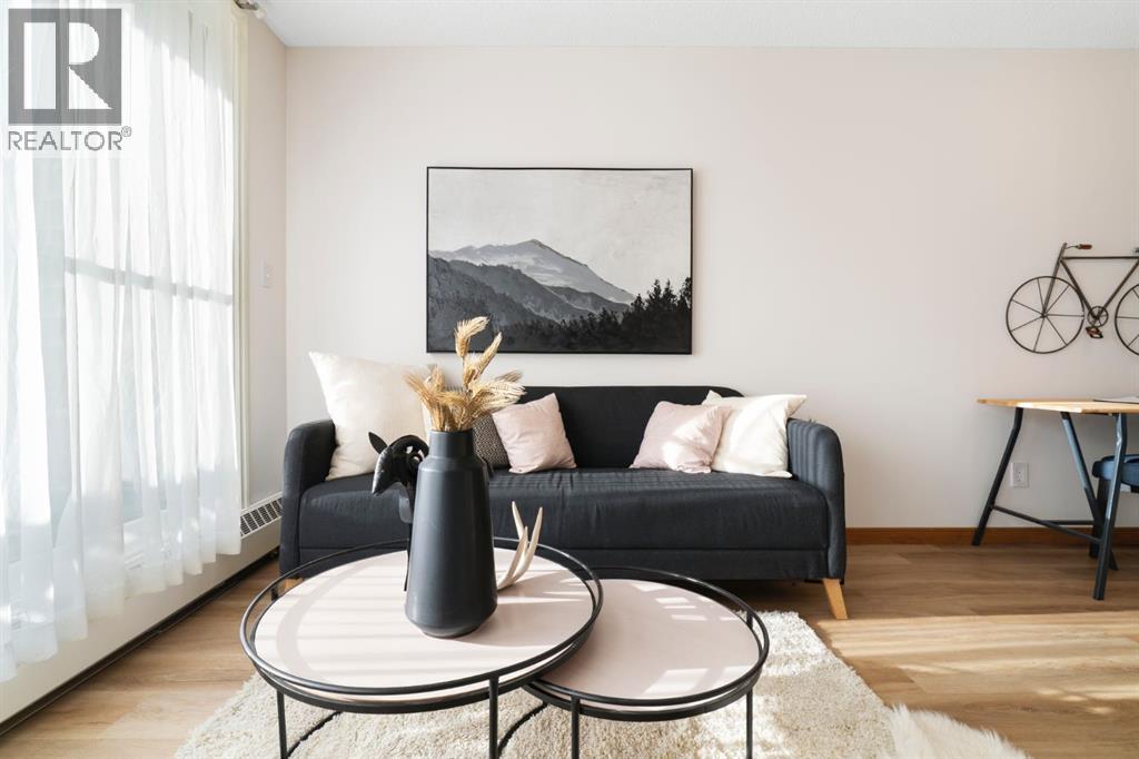 202, 414 Squirrel Street, Banff, Alberta  T1L 1E6 - Photo 4 - A2260280