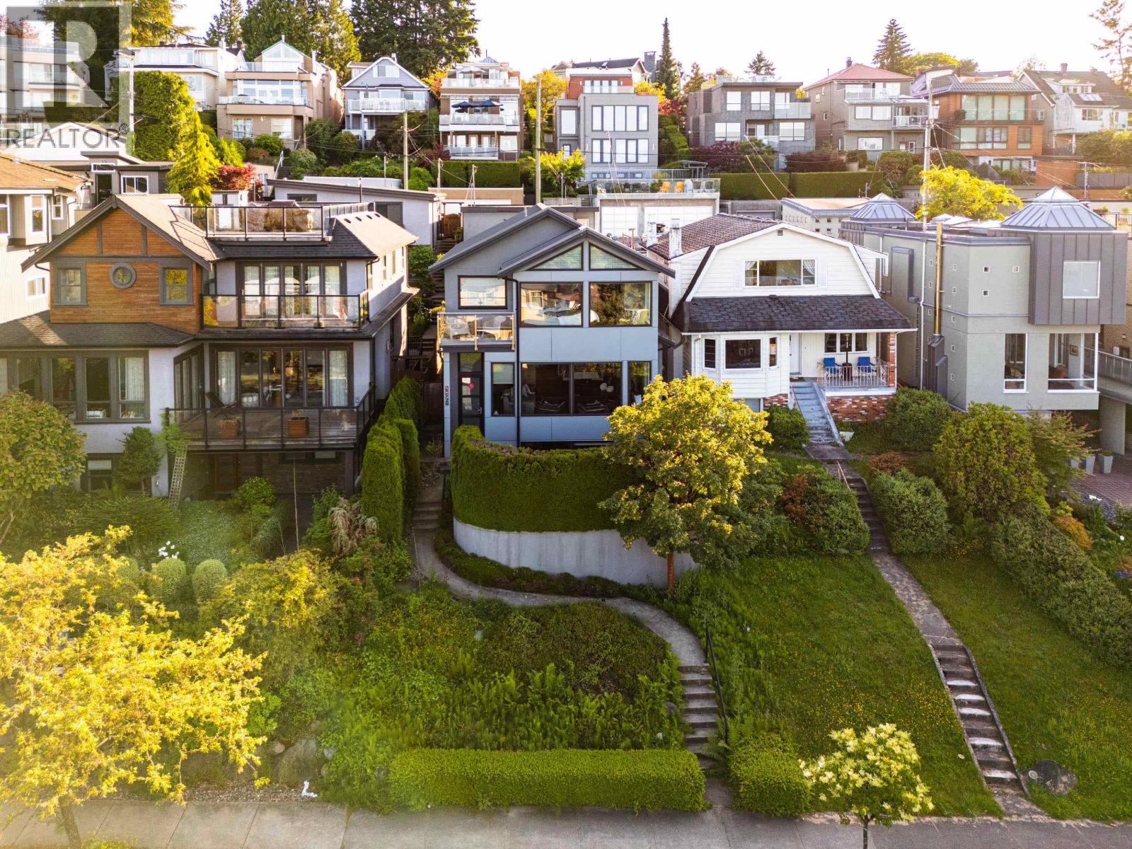 4371 PUGET DRIVE, Vancouver, British Columbia