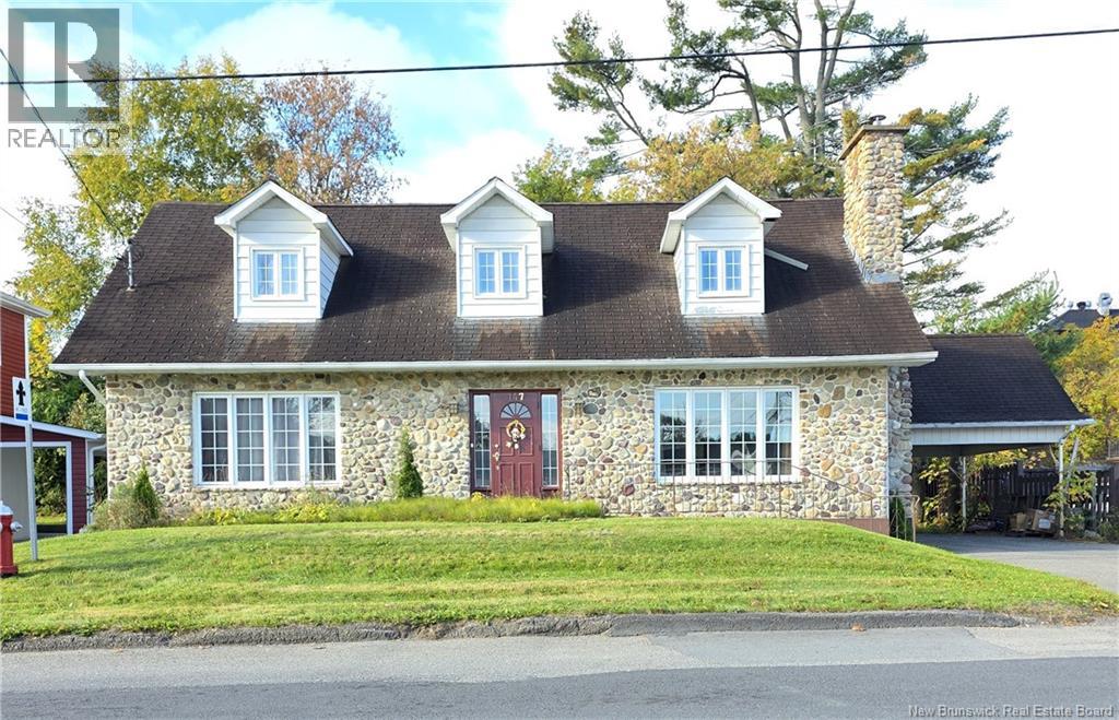 147 Victoria Street, Grand Falls, New Brunswick