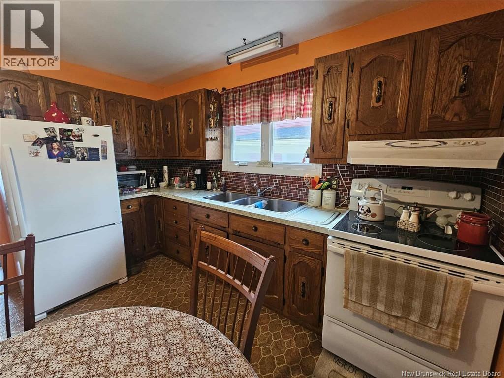 147 Victoria Street, Grand Falls, New Brunswick  E3Z 3B8 - Photo 33 - NB127694