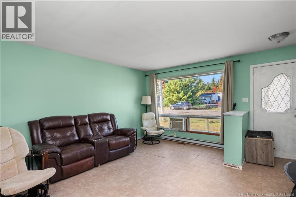 636 Leblanc, Saint-Andre-Leblanc, New Brunswick  E4P 6B7 - Photo 16 - NB127577
