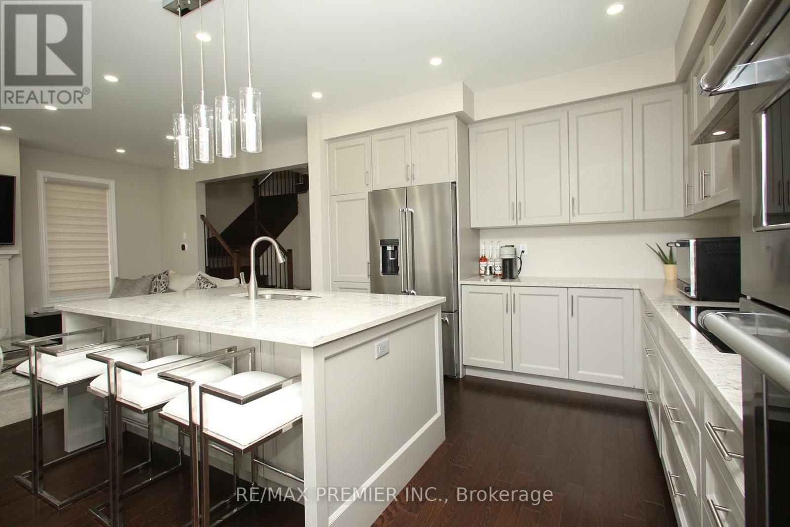 11 Twilley Road, Brampton, Ontario  L6Y 6J7 - Photo 9 - W12437067