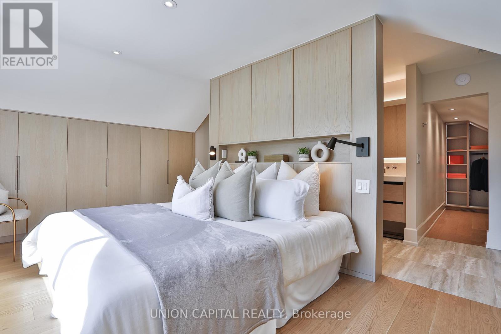 16 Lytton Boulevard, Toronto, Ontario  M4R 1L1 - Photo 22 - C12437494