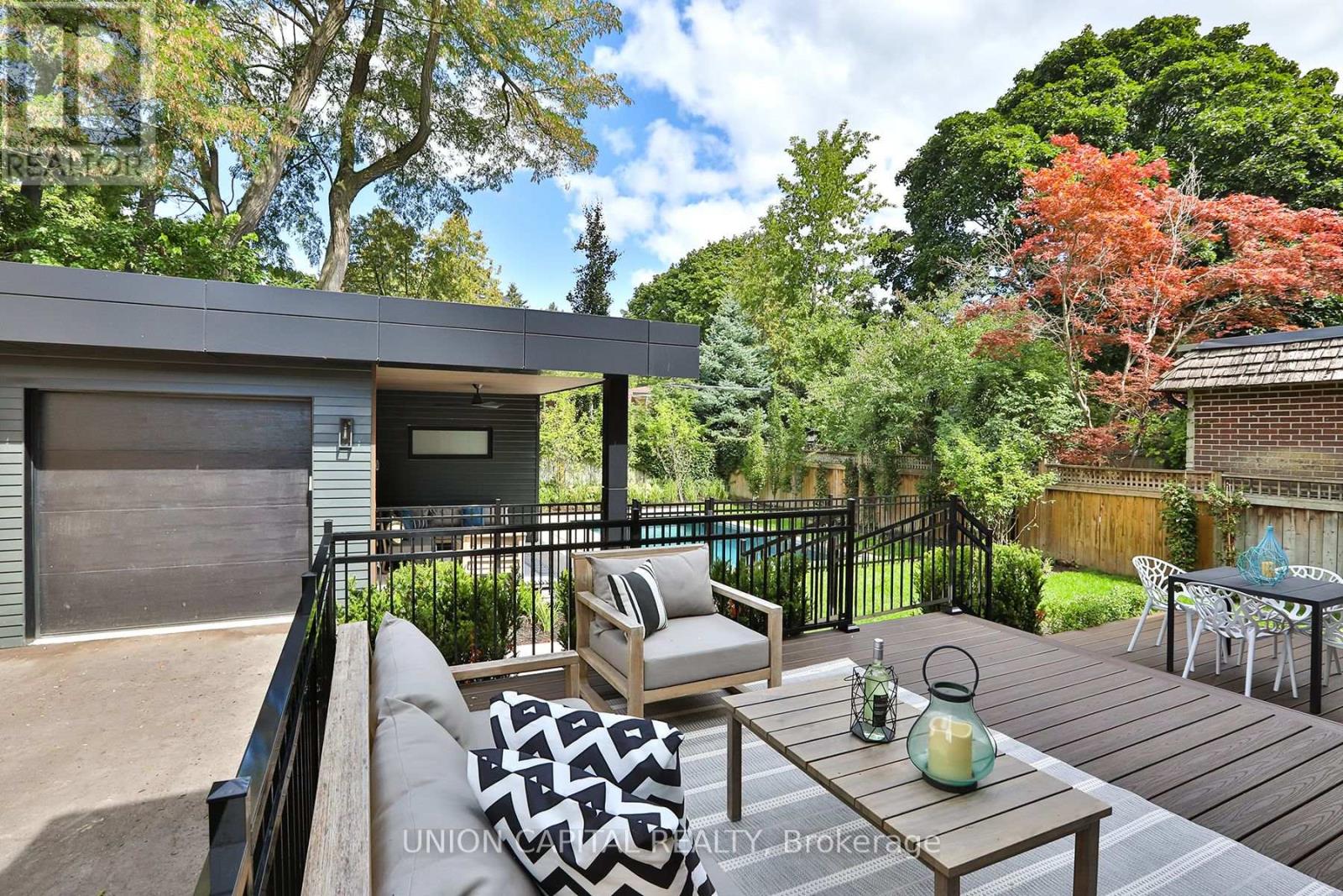 16 Lytton Boulevard, Toronto, Ontario  M4R 1L1 - Photo 43 - C12437494
