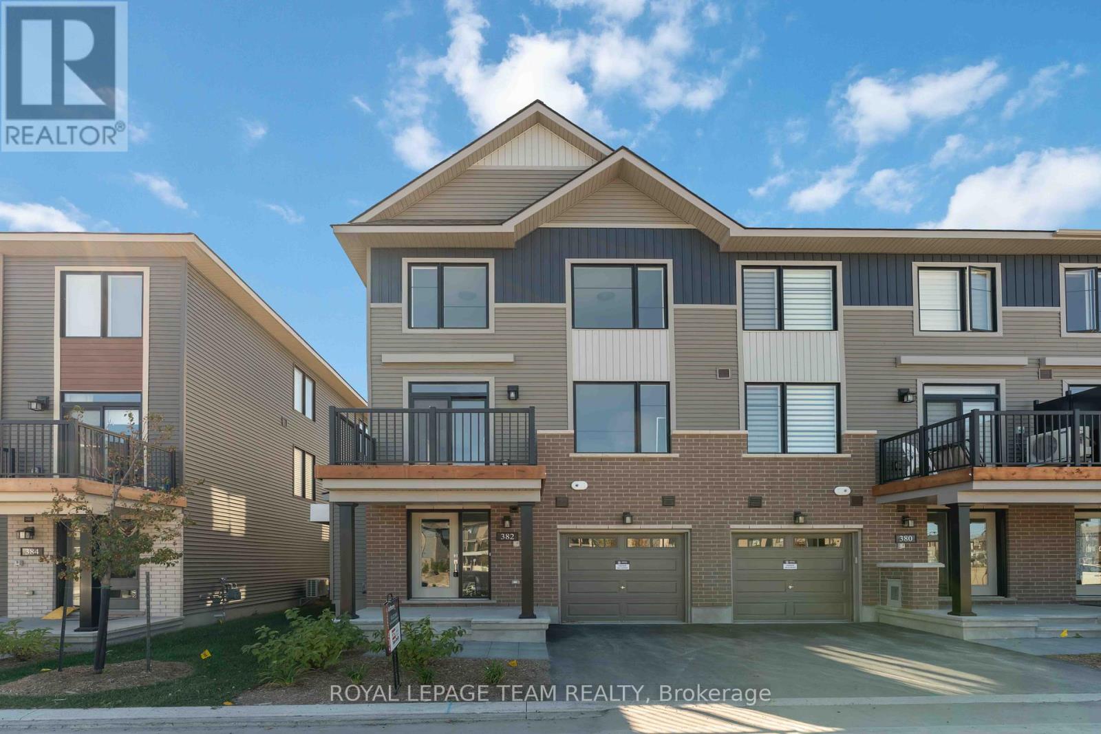 382 CLEARPATH PRIVATE, Ottawa, Ontario