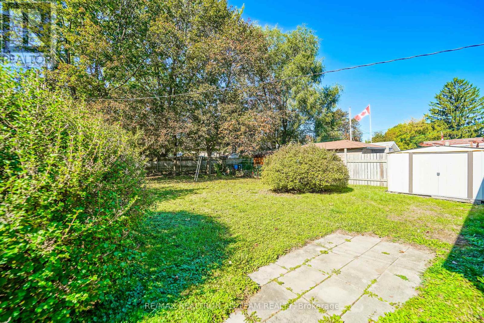82 Admiral Road, Ajax, Ontario  L1S 2N9 - Photo 17 - E12437452