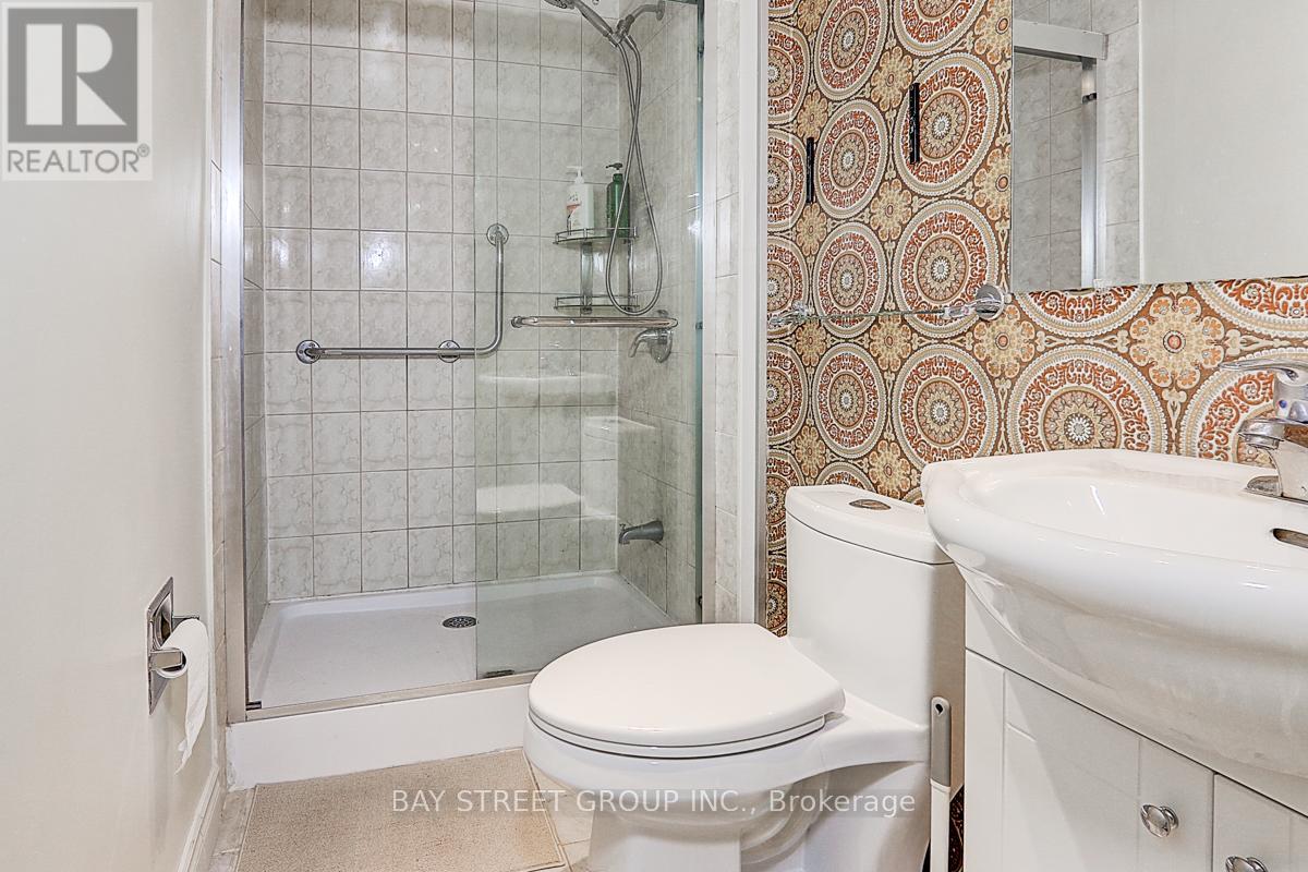 17 Newdawn Crescent, Toronto, Ontario  M1V 1J8 - Photo 19 - E12437486