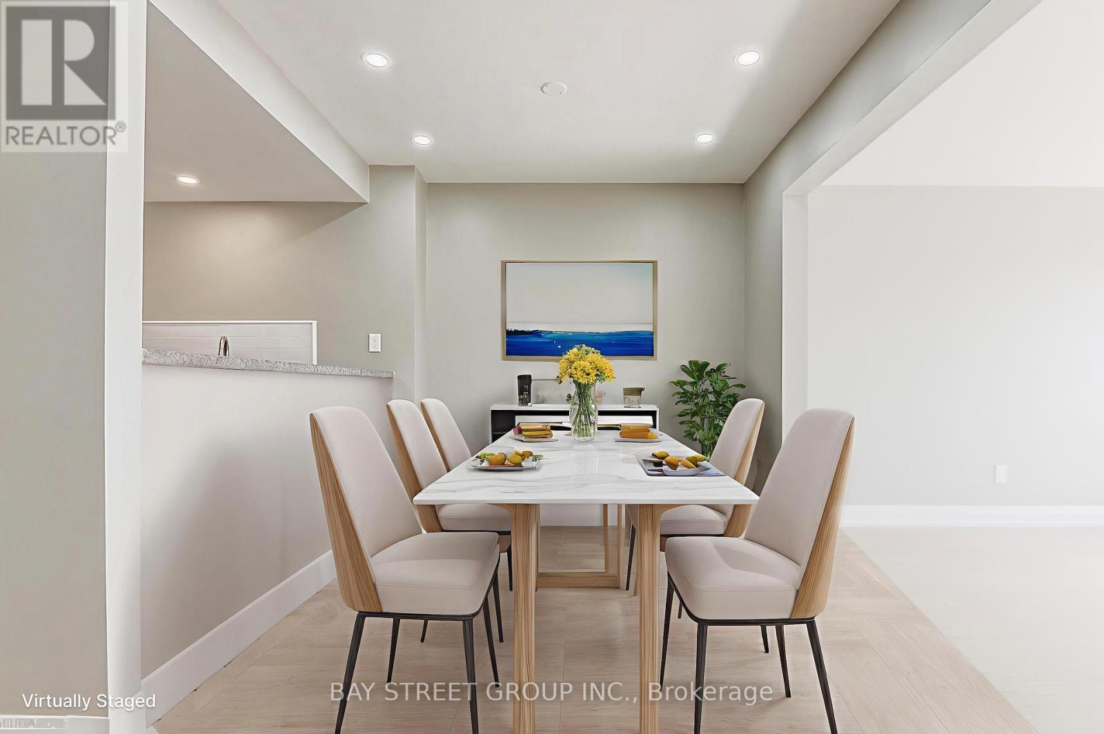 17 Newdawn Crescent, Toronto, Ontario  M1V 1J8 - Photo 4 - E12437486