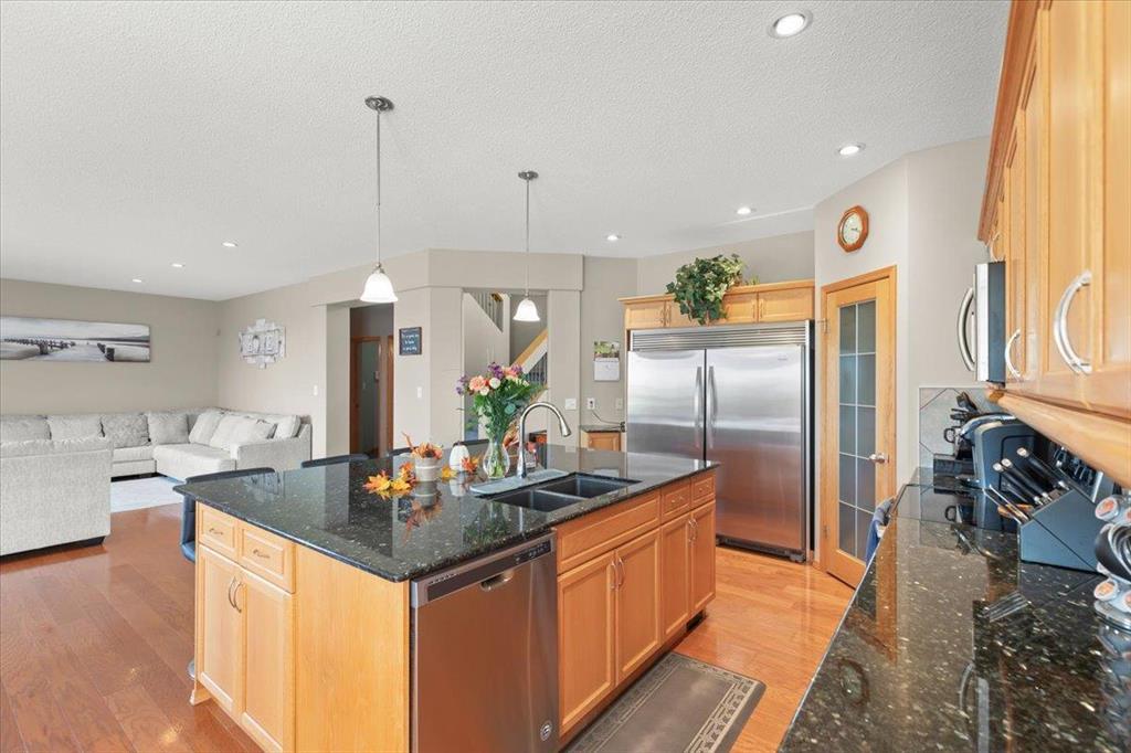 10 Convent Crescent, Lorette, Manitoba  R5K 0Y7 - Photo 8 - 202525555