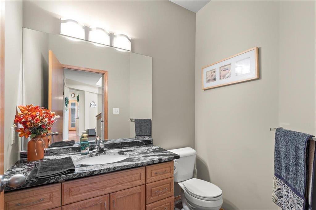 10 Convent Crescent, Lorette, Manitoba  R5K 0Y7 - Photo 24 - 202525555