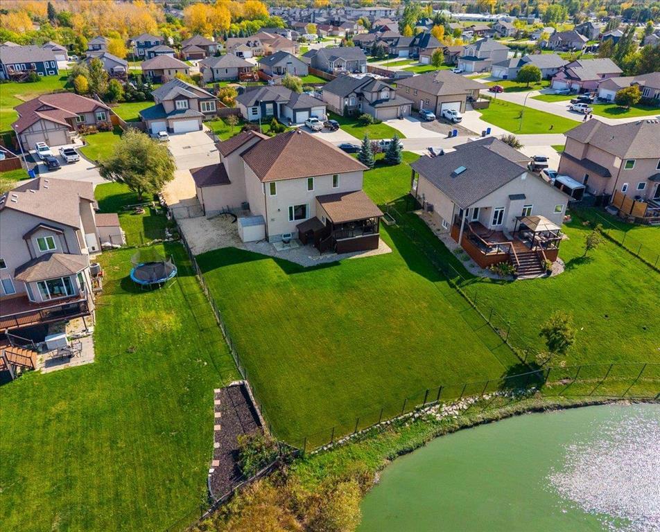 10 Convent Crescent, Lorette, Manitoba  R5K 0Y7 - Photo 36 - 202525555