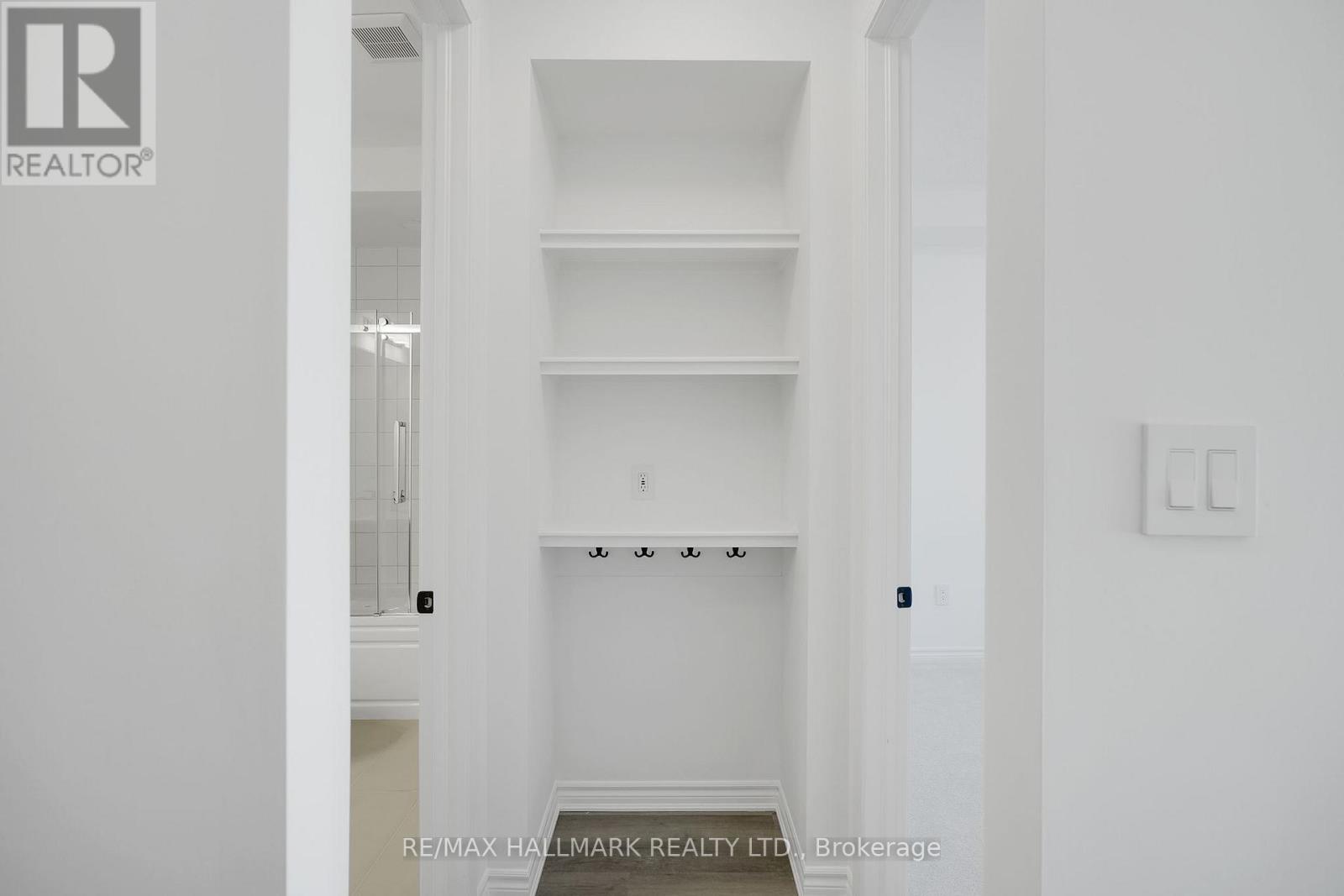 701 Sargeant Place S, Innisfil, Ontario  L9S 0T2 - Photo 27 - N12437399