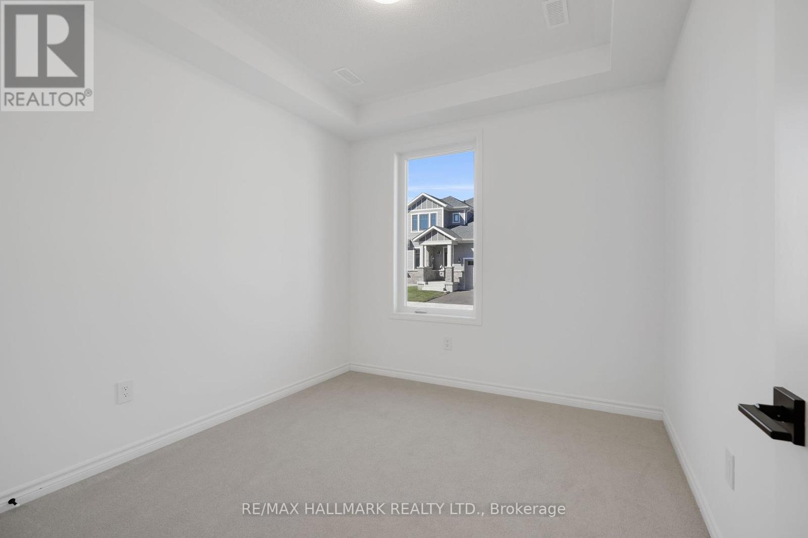 701 Sargeant Place S, Innisfil, Ontario  L9S 0T2 - Photo 29 - N12437399