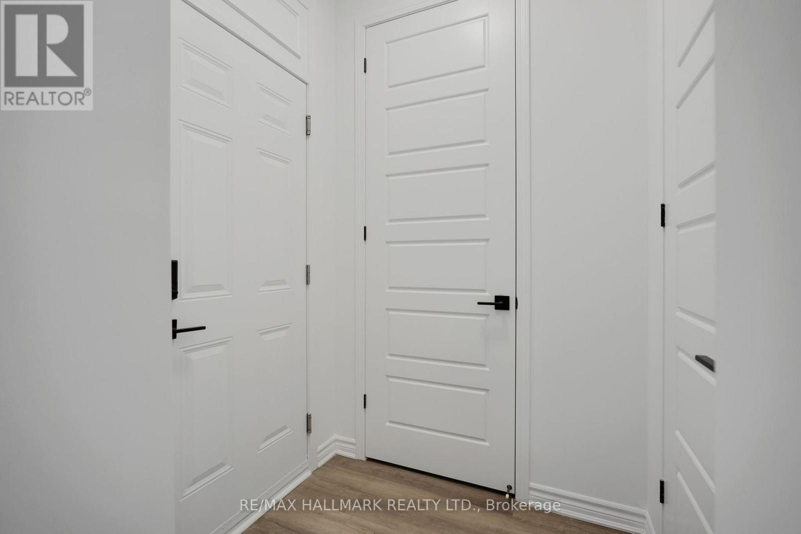 701 Sargeant Place S, Innisfil, Ontario  L9S 0T2 - Photo 32 - N12437399