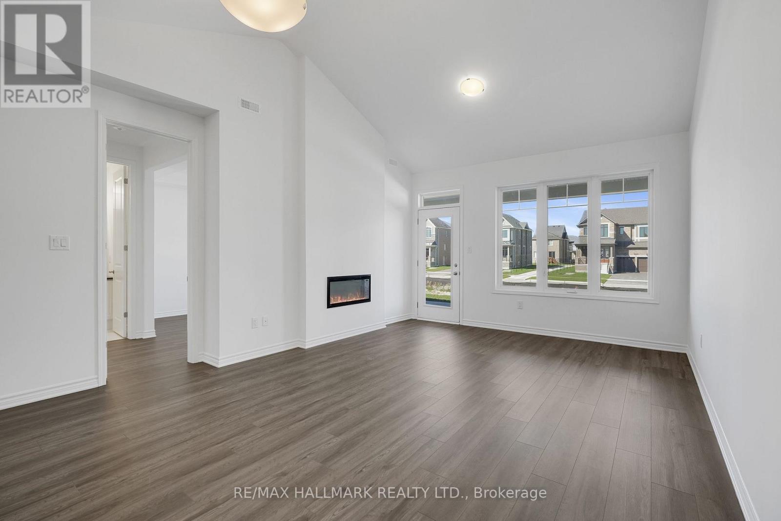 700 Sargeant Place N, Innisfil, Ontario  L9S 0R9 - Photo 15 - N12437427