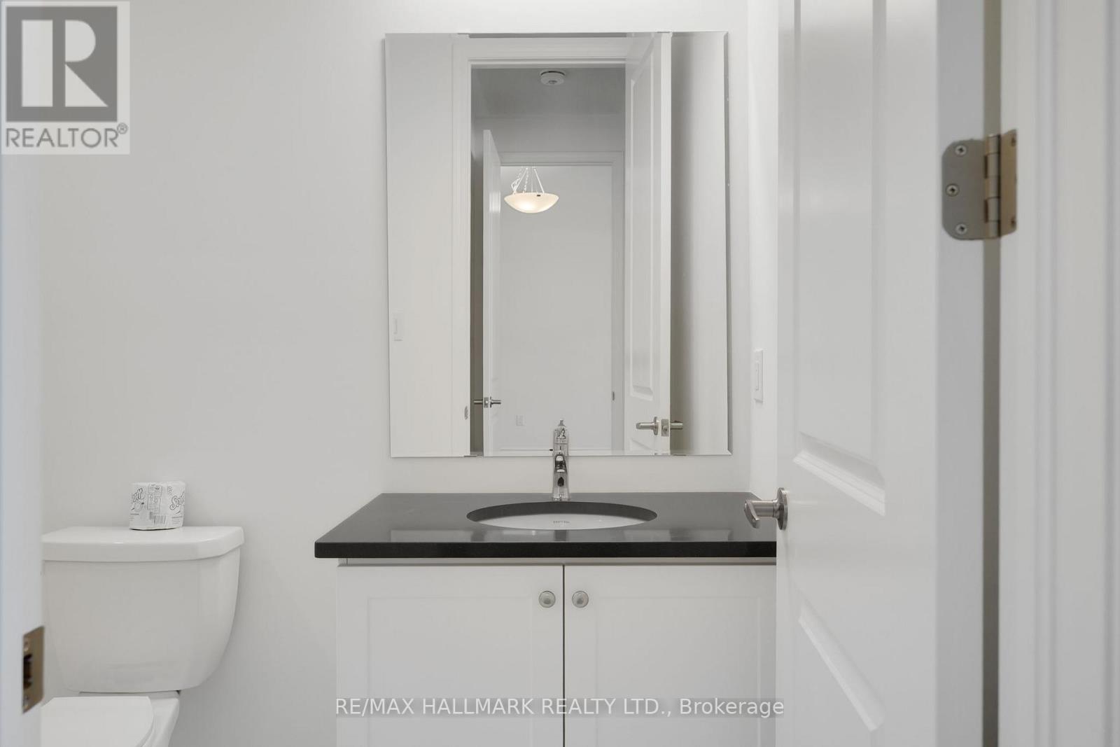 700 Sargeant Place N, Innisfil, Ontario  L9S 0R9 - Photo 23 - N12437427