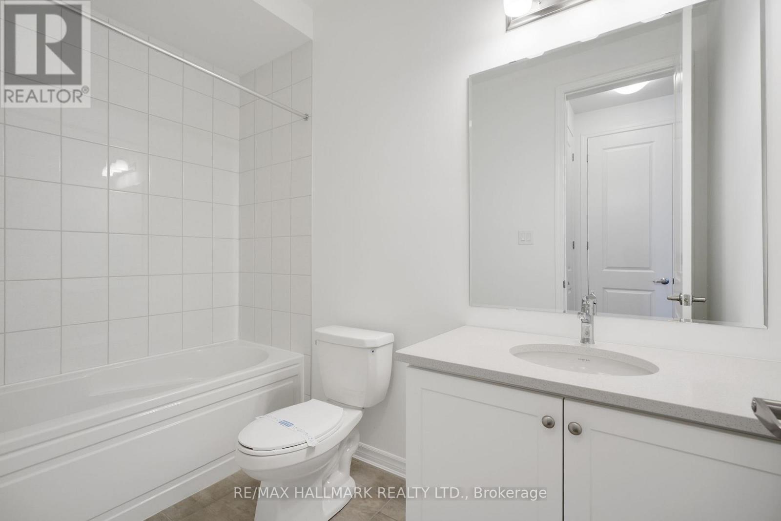 700 Sargeant Place N, Innisfil, Ontario  L9S 0R9 - Photo 31 - N12437427