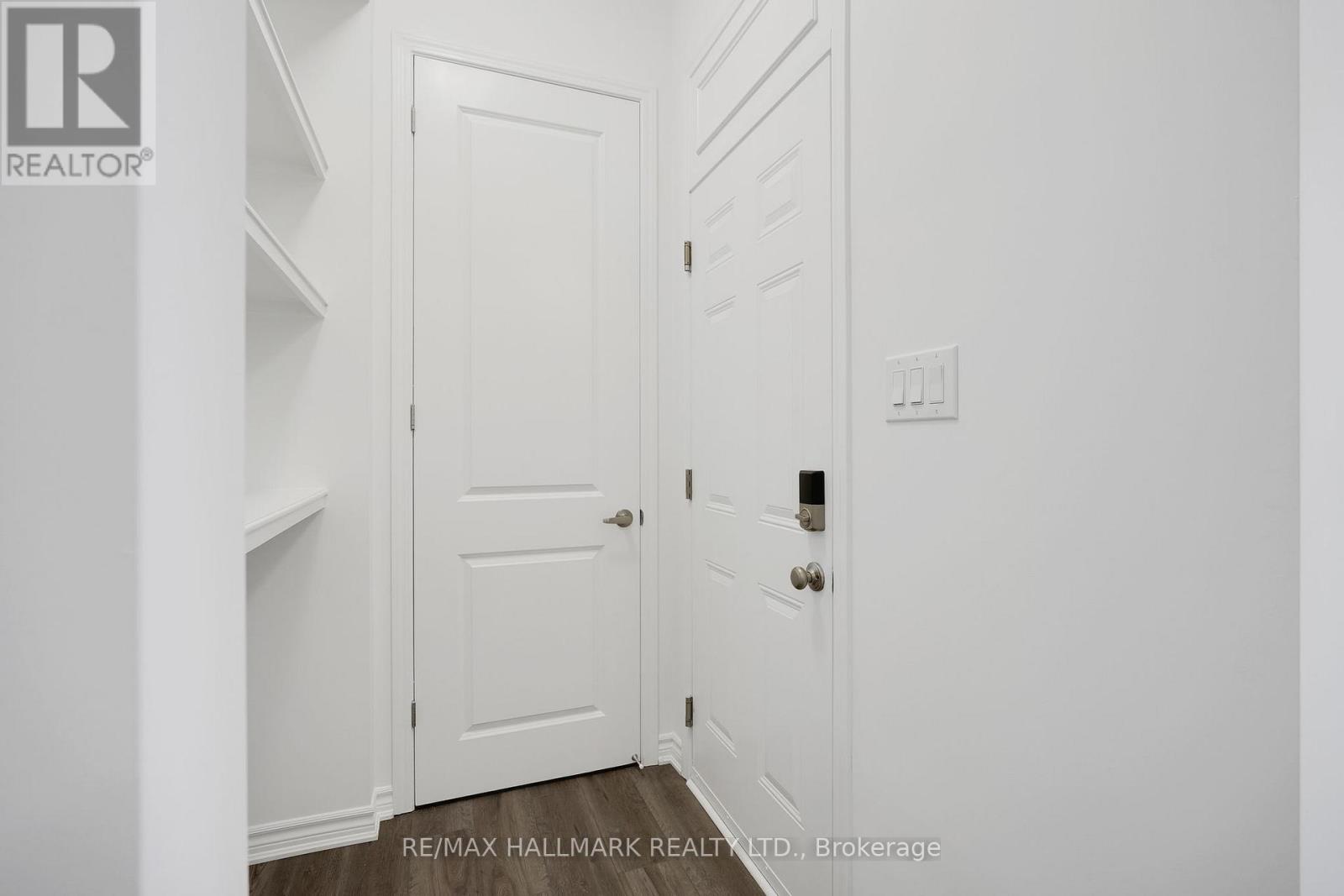 700 Sargeant Place N, Innisfil, Ontario  L9S 0R9 - Photo 32 - N12437427