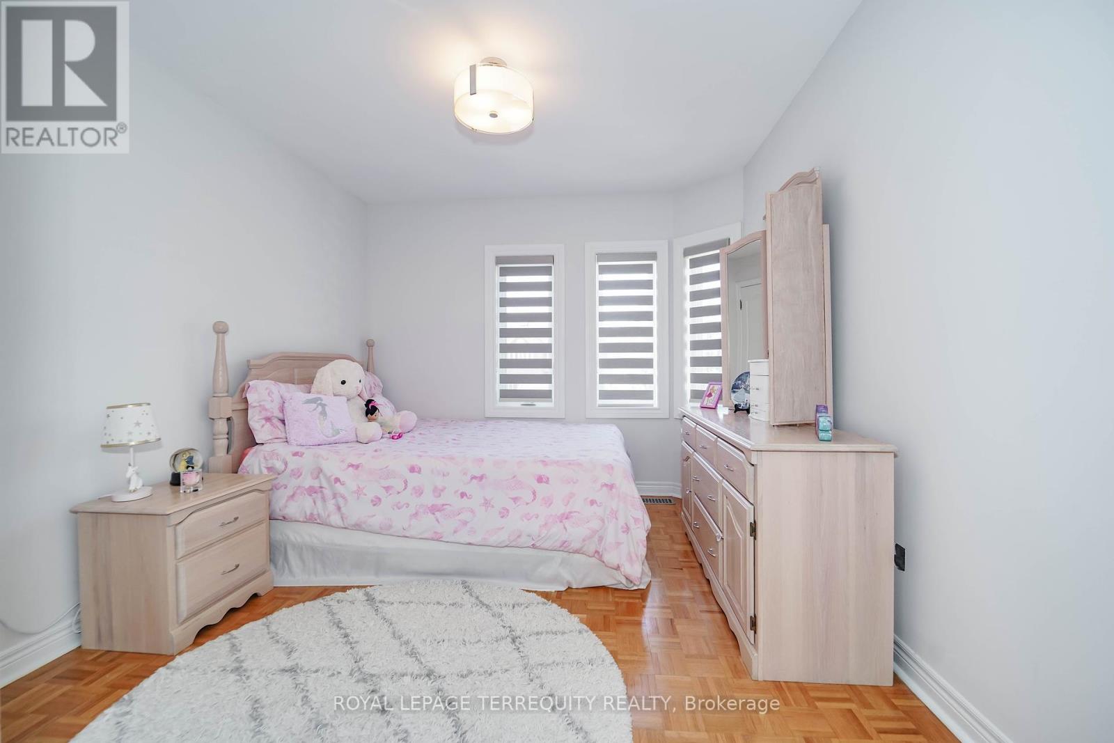 9 Stonebriar Drive, Vaughan, Ontario  L6A 2N5 - Photo 20 - N12437477