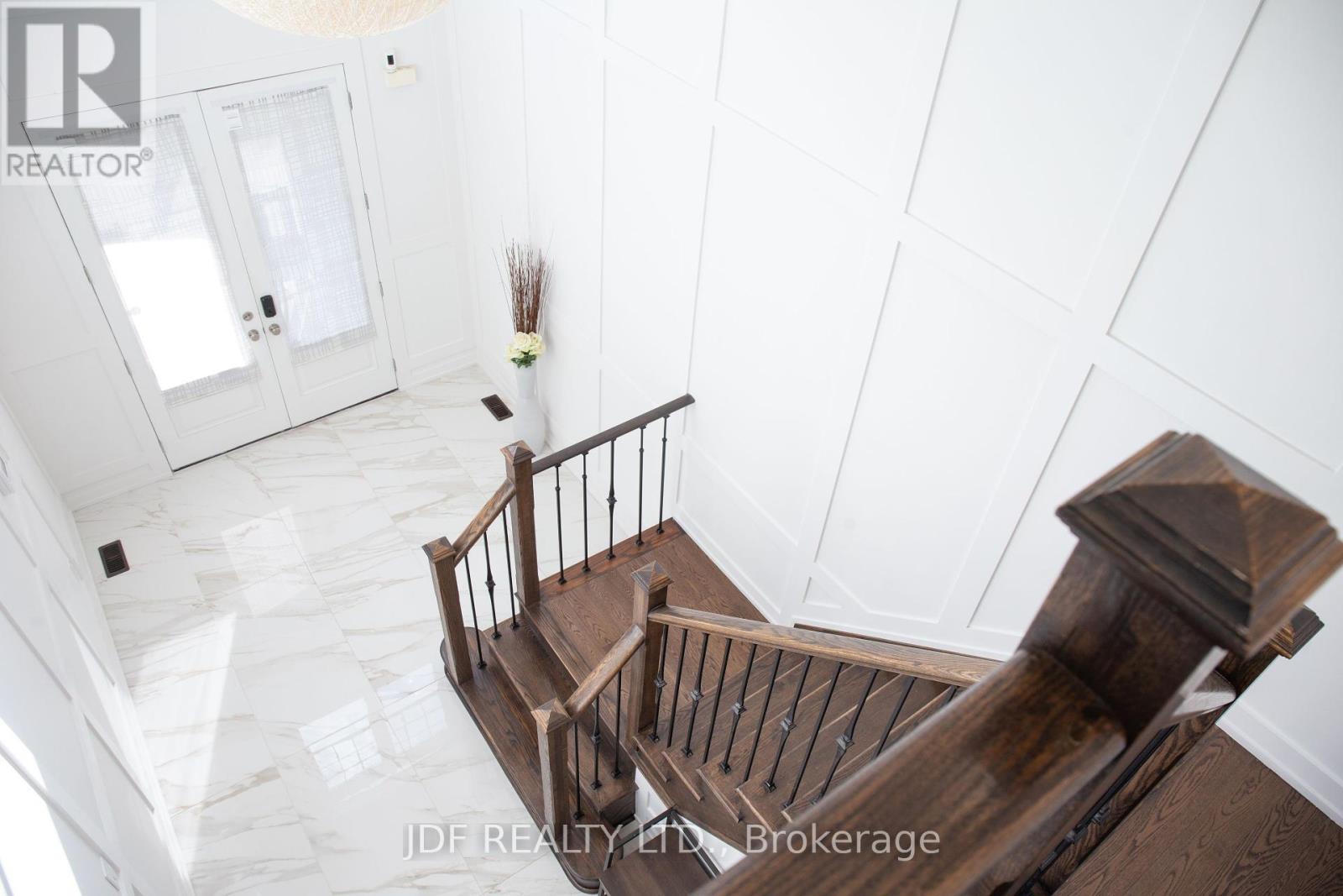 125 Cranbrook Crescent, Vaughan, Ontario  L4H 4G9 - Photo 30 - N12437492