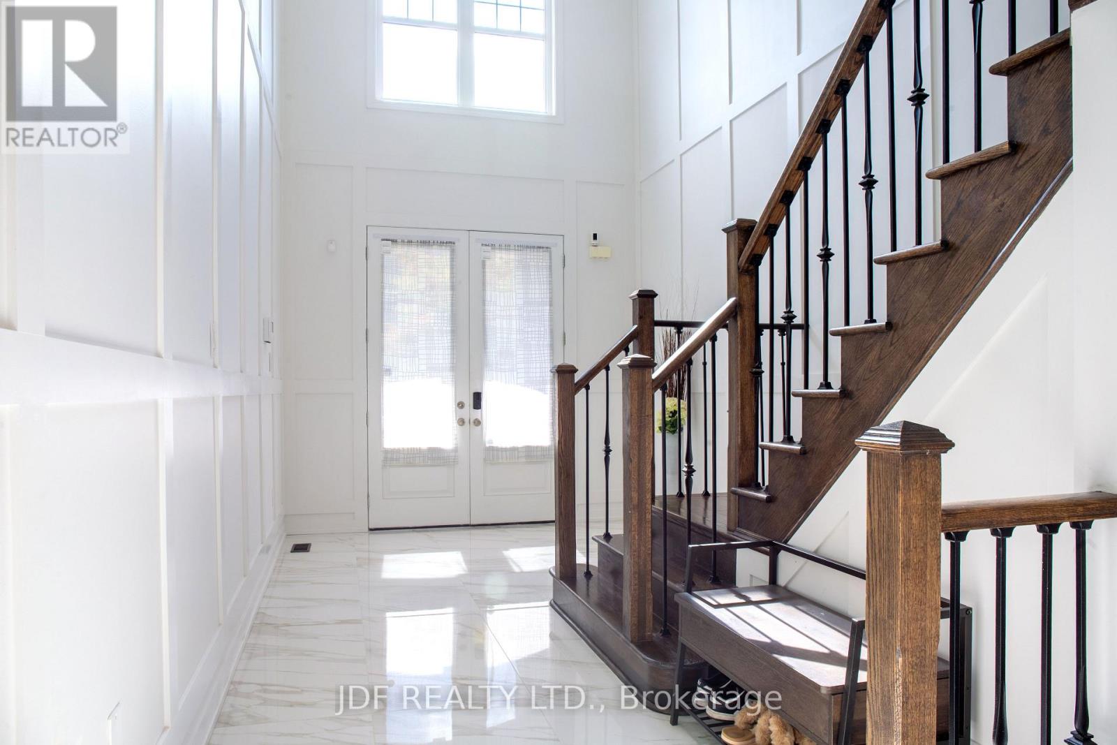 125 Cranbrook Crescent, Vaughan, Ontario  L4H 4G9 - Photo 5 - N12437492