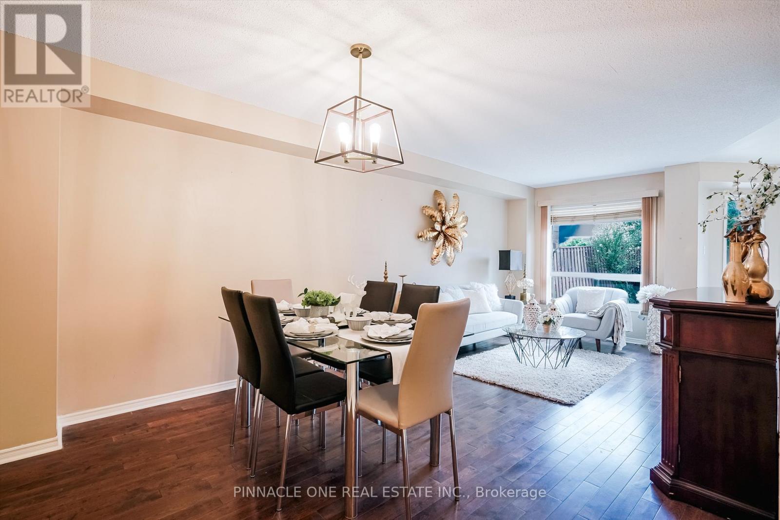52 Vogue Street, Markham, Ontario  L3S 4G5 - Photo 4 - N12437498