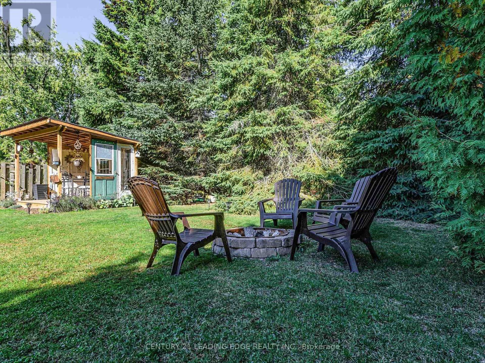 396 Curley Street, Georgina, Ontario  L4P 3C8 - Photo 39 - N12437535