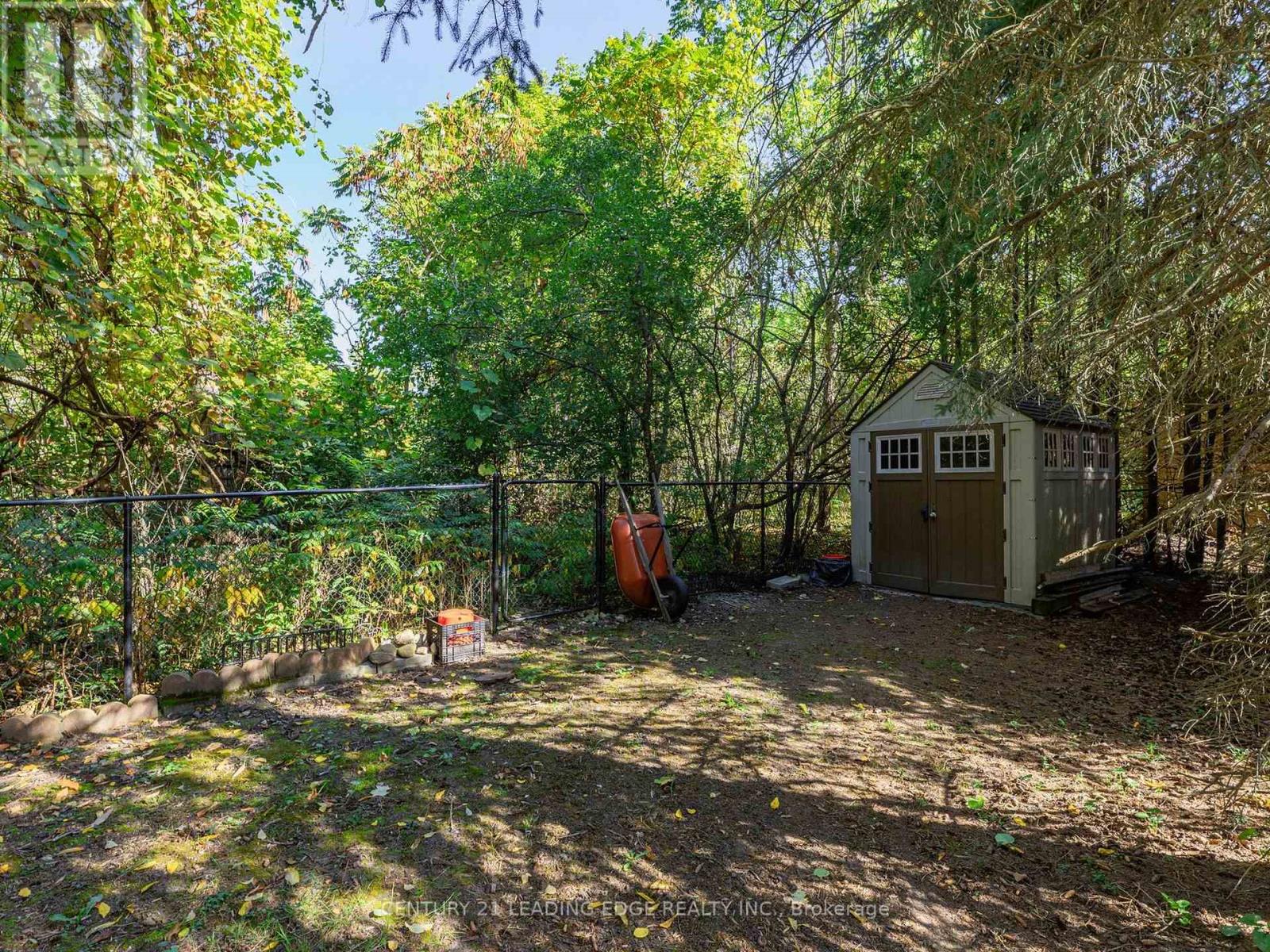 396 Curley Street, Georgina, Ontario  L4P 3C8 - Photo 40 - N12437535