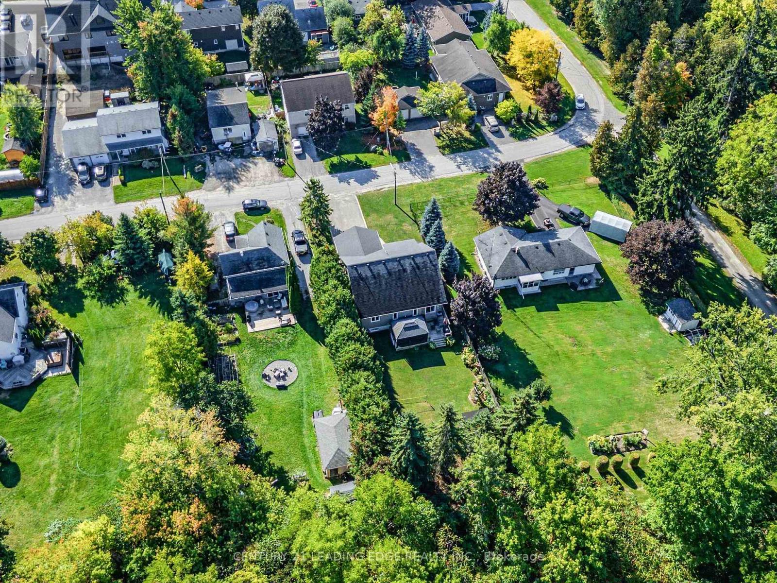 396 Curley Street, Georgina, Ontario  L4P 3C8 - Photo 44 - N12437535