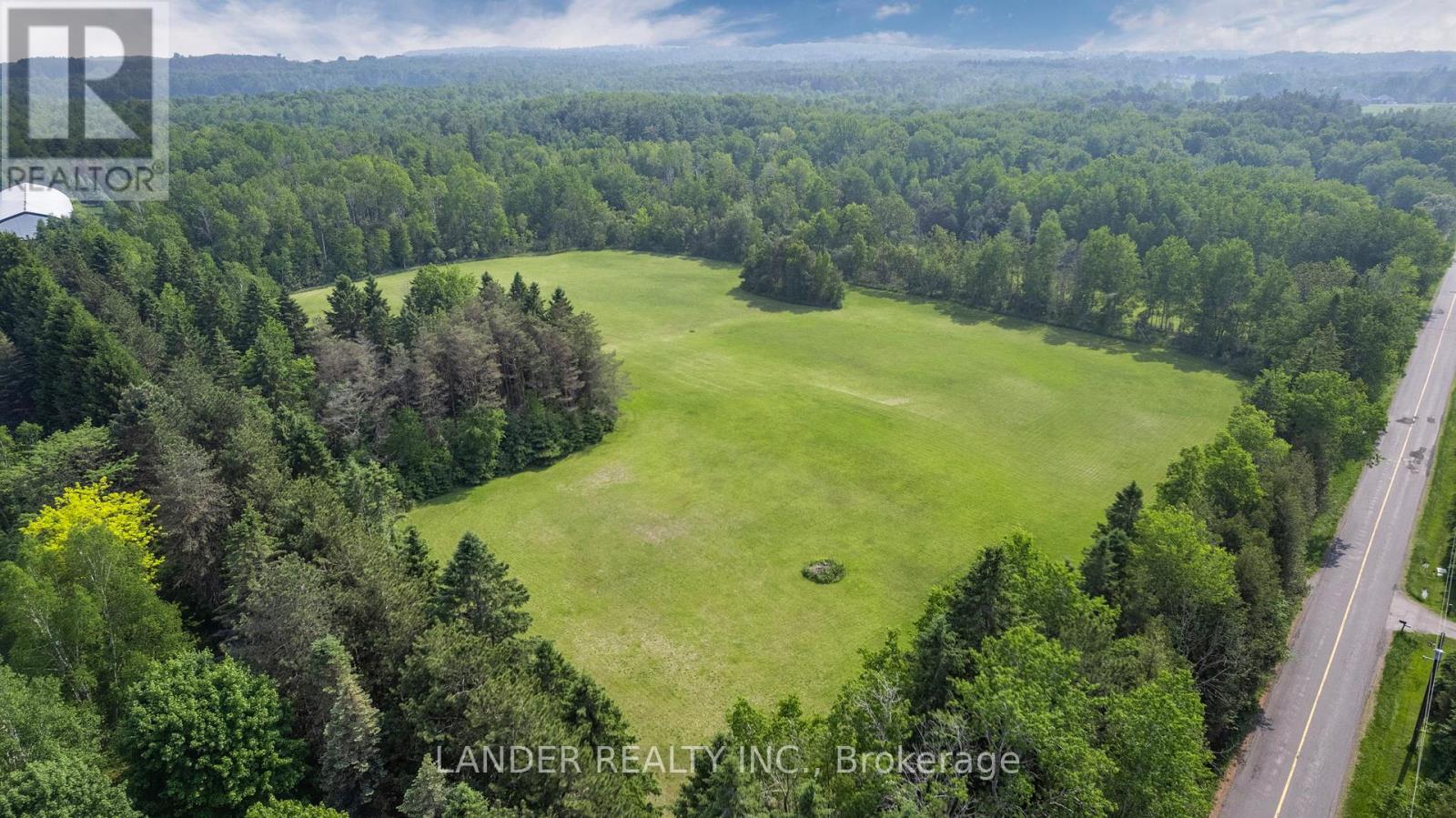 3523 Holborn Road, East Gwillimbury, Ontario  L0G 1R0 - Photo 12 - N12437541