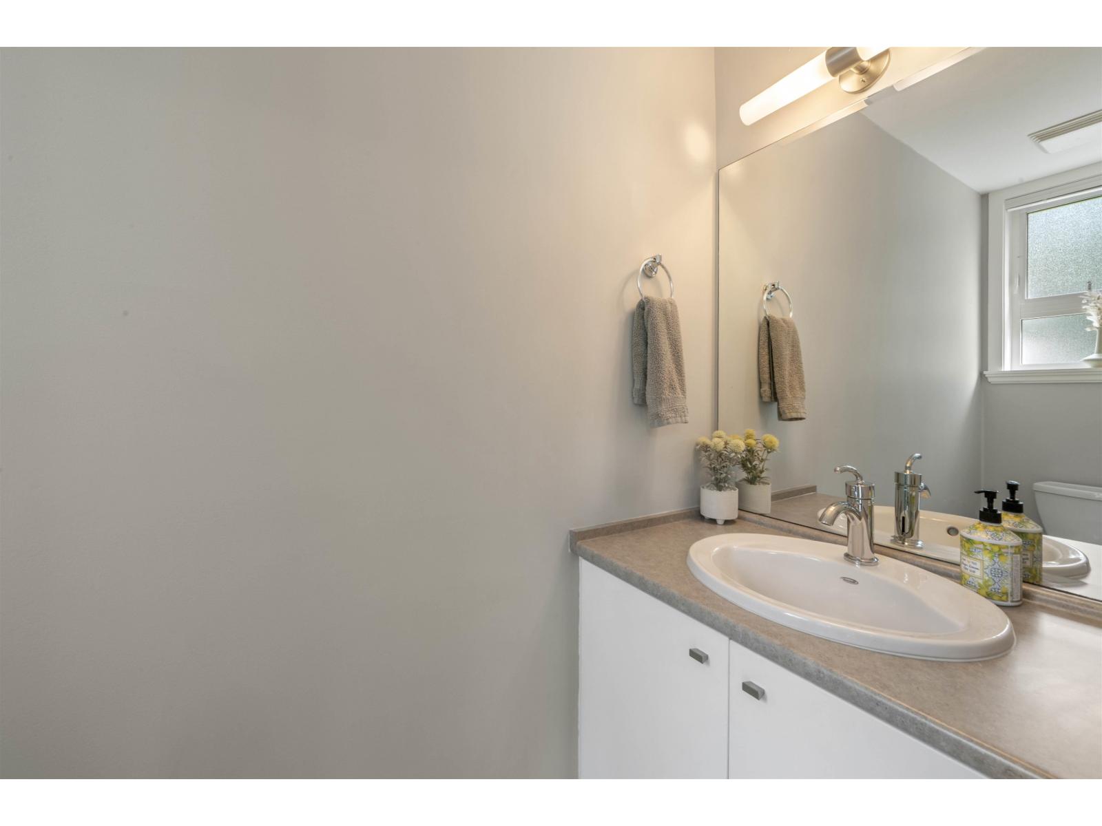 102 18777 68a Avenue, Surrey, British Columbia  V4N 0Z7 - Photo 12 - R3053611