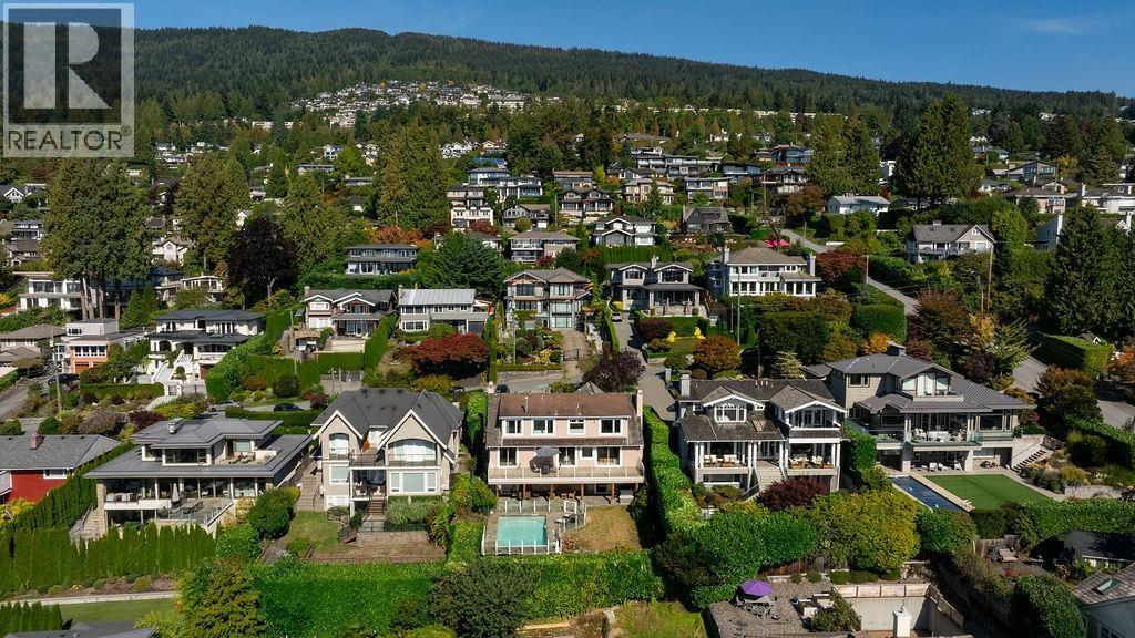 2316 Nelson Avenue, West Vancouver, British Columbia  V7V 2R2 - Photo 13 - R3053829
