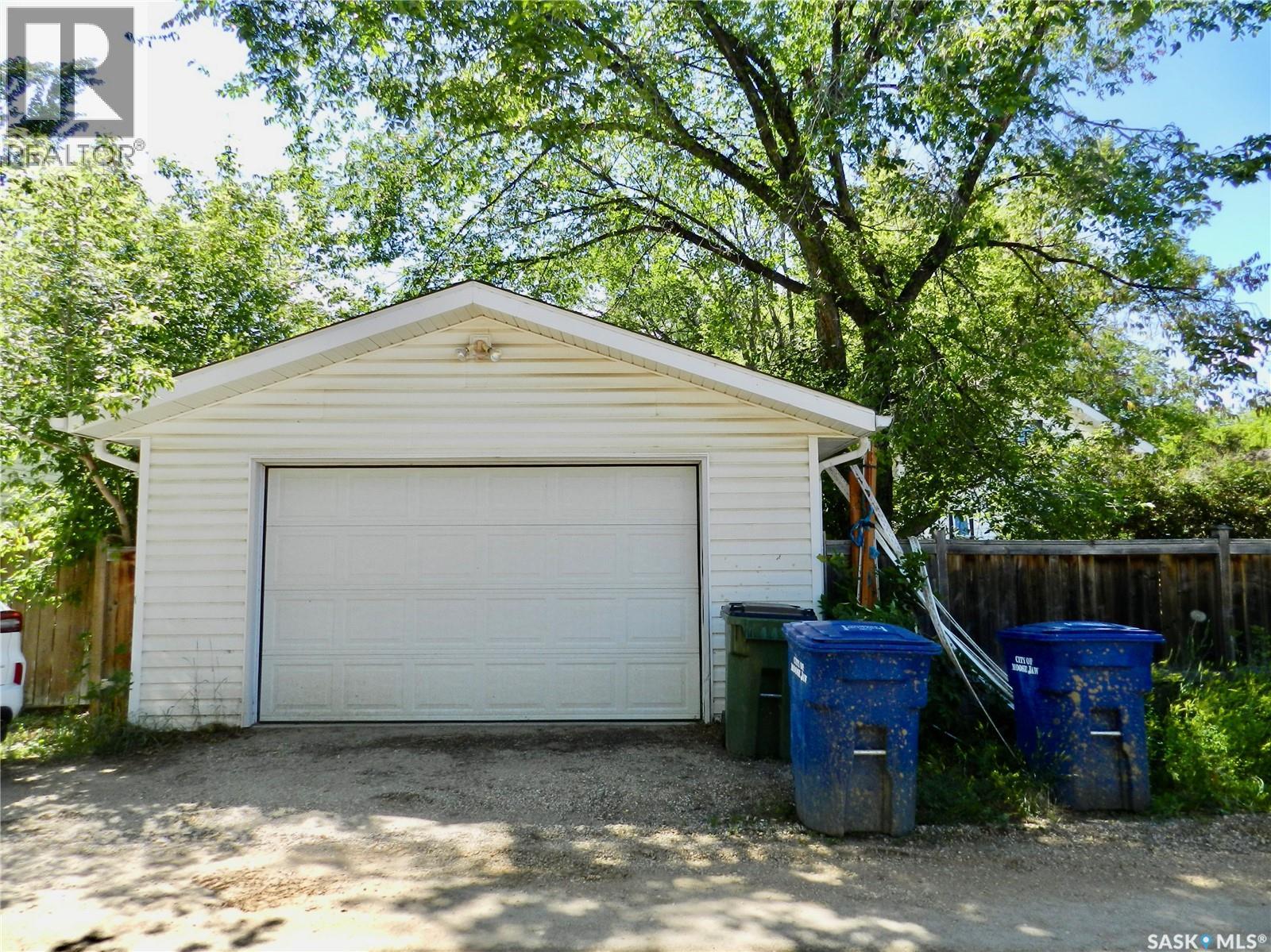 1121 6th Avenue Nw, Moose Jaw, Saskatchewan  S6H 4A7 - Photo 21 - SK019783