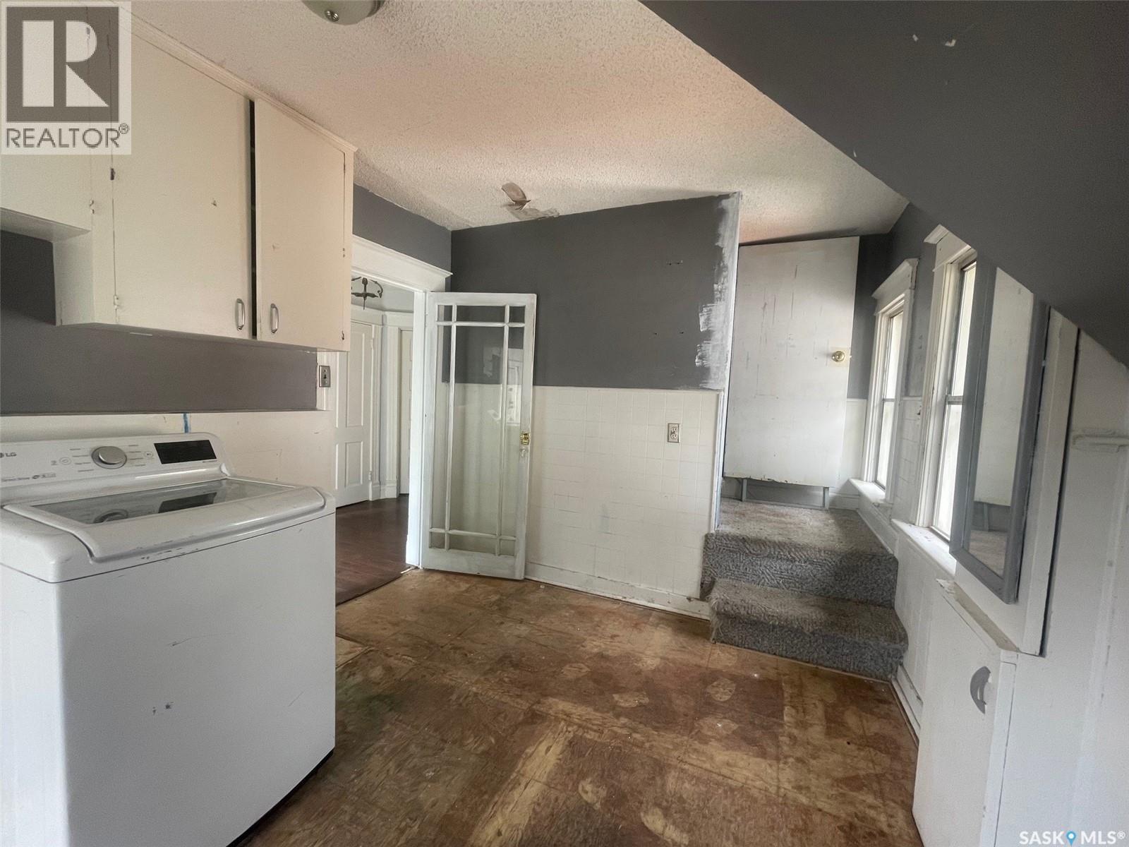 1139 1st Avenue Nw, Moose Jaw, Saskatchewan  S6H 3N4 - Photo 36 - SK019739
