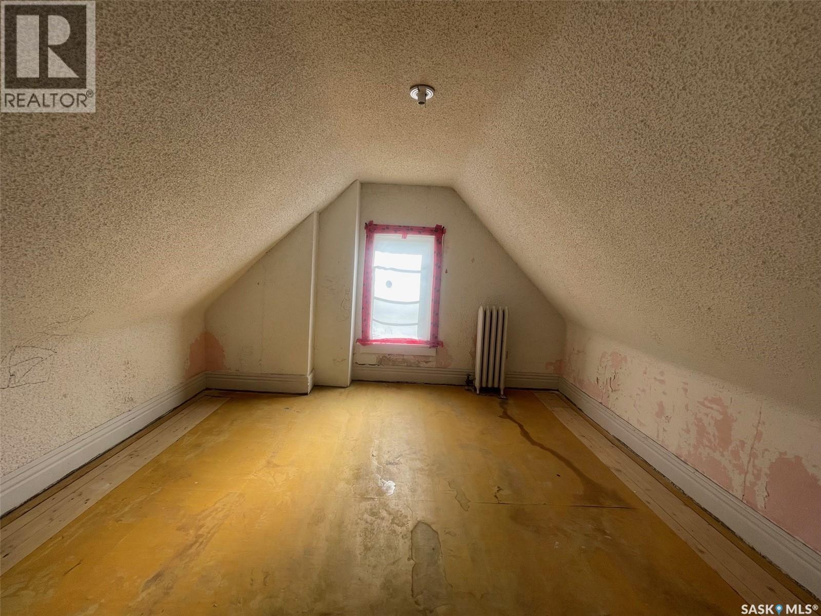 1139 1st Avenue Nw, Moose Jaw, Saskatchewan  S6H 3N4 - Photo 38 - SK019739