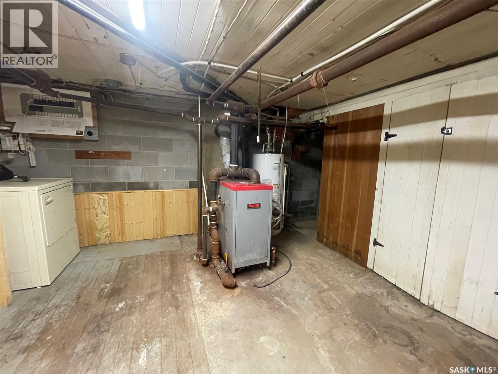 1139 1st Avenue Nw, Moose Jaw, Saskatchewan  S6H 3N4 - Photo 45 - SK019739