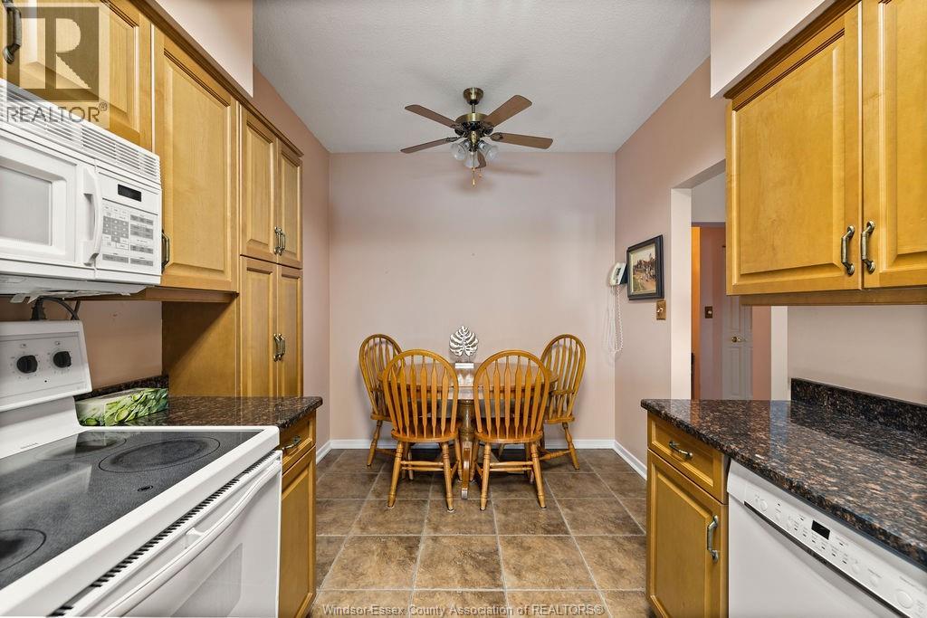 3663 Riverside Drive East Unit# 906, Windsor, Ontario  N8Y 4V3 - Photo 11 - 25024969